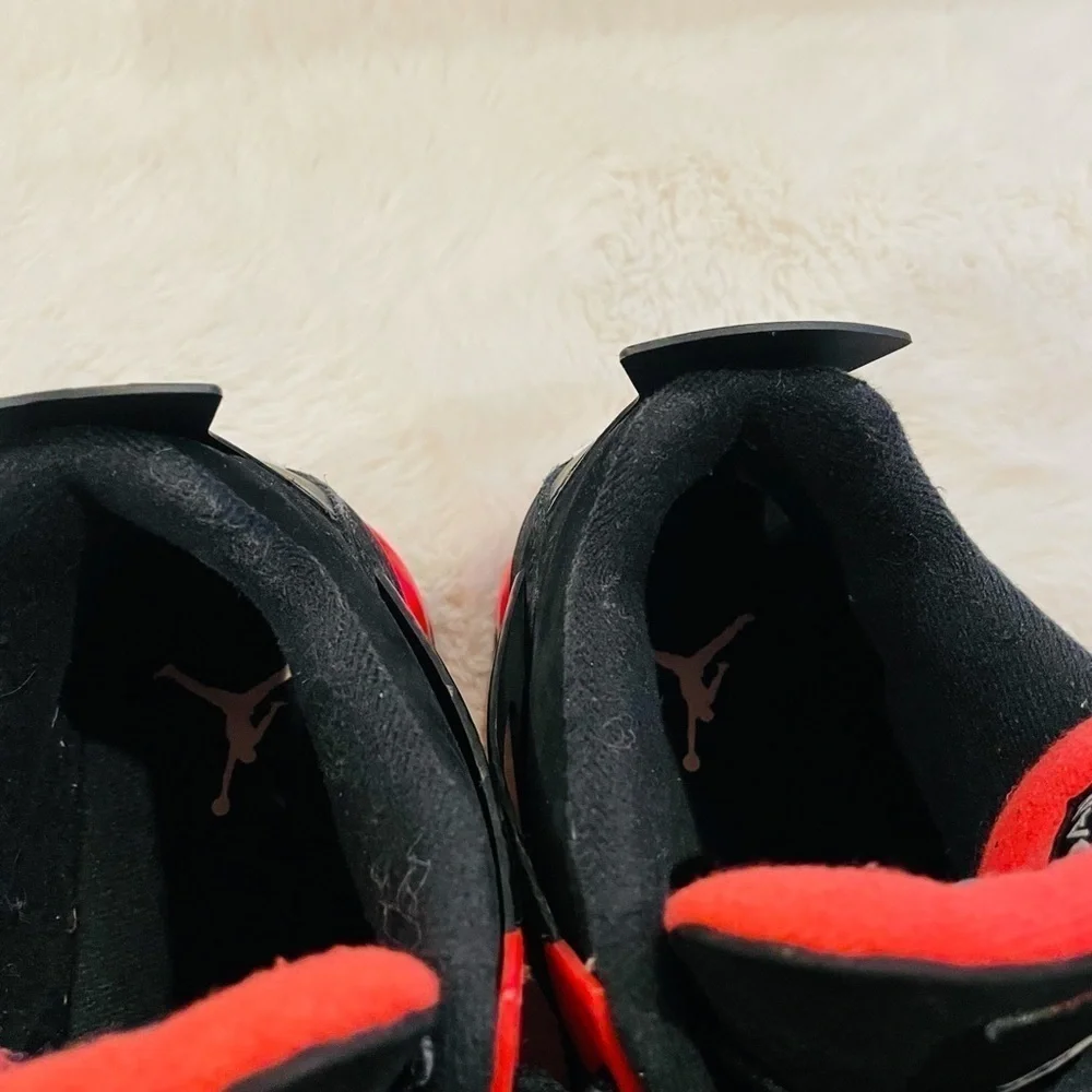 Air Jordan 4 Retro Red Thunder Black Athletic Basketball Sneakers Men Size 10.5